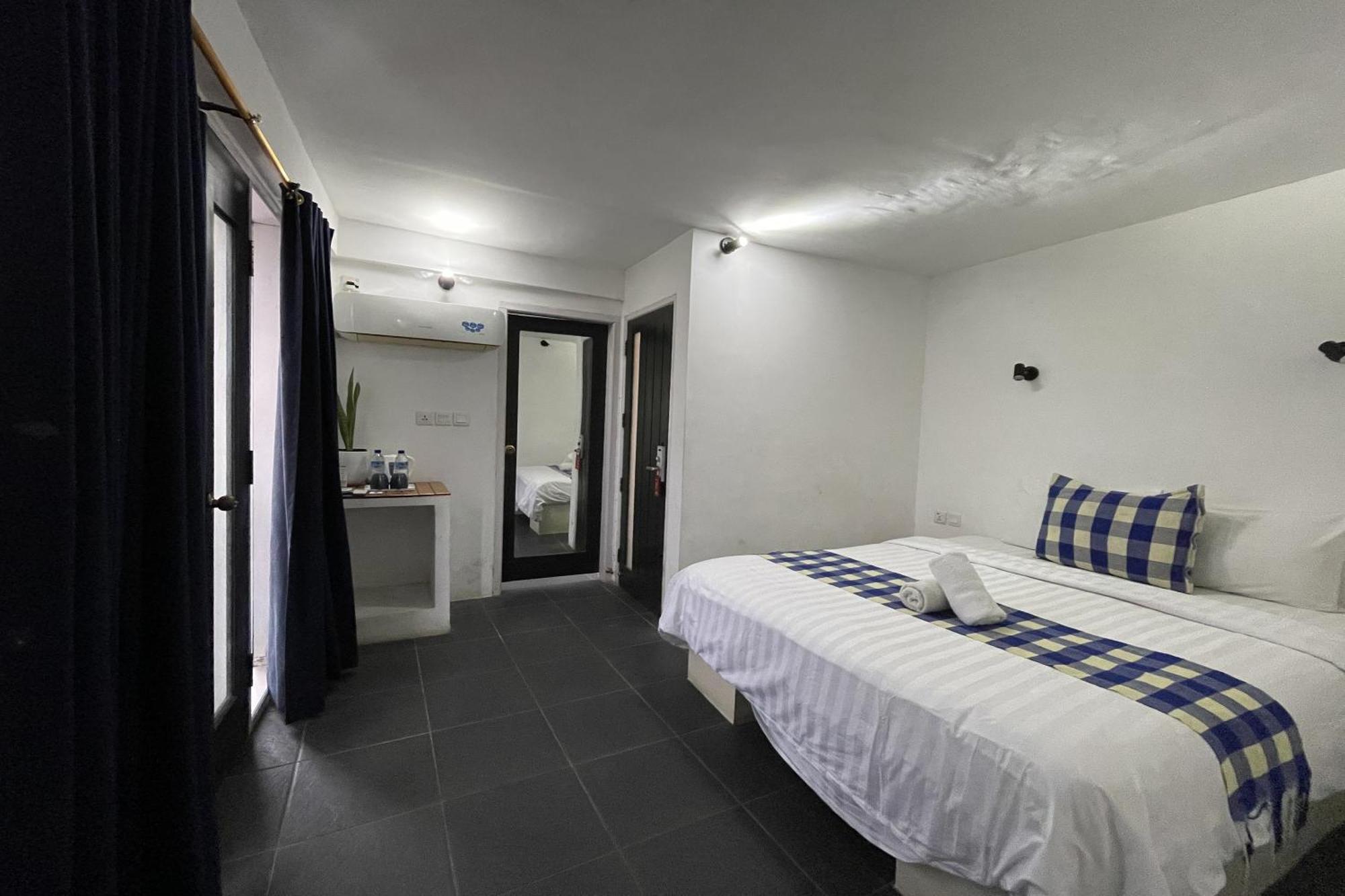 Taman Unique Hotel Senggigi Exteriör bild